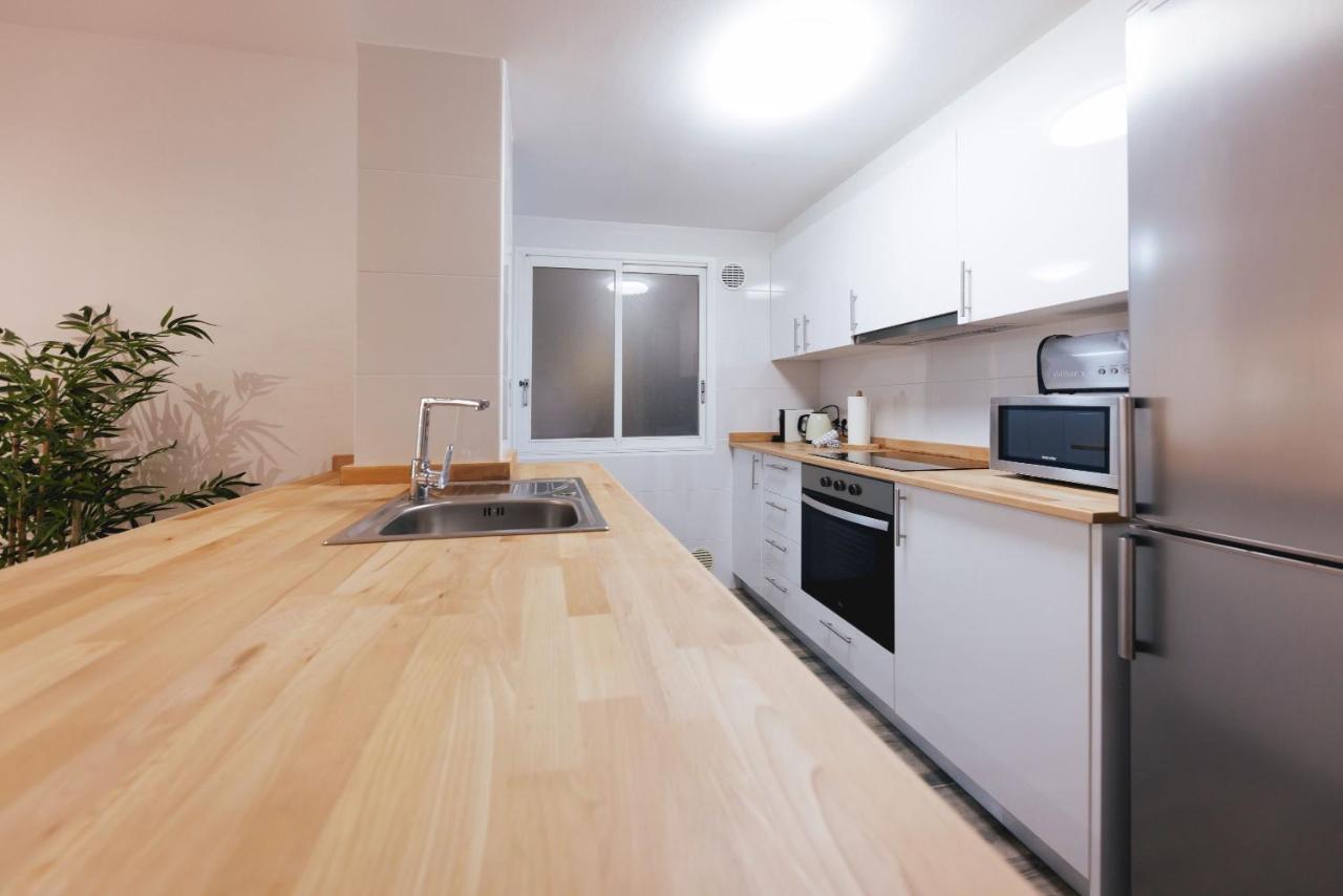 Bravissimo Pont De La Princesa, Comfortable 3-Bedroom Apartment Gerona Exterior foto