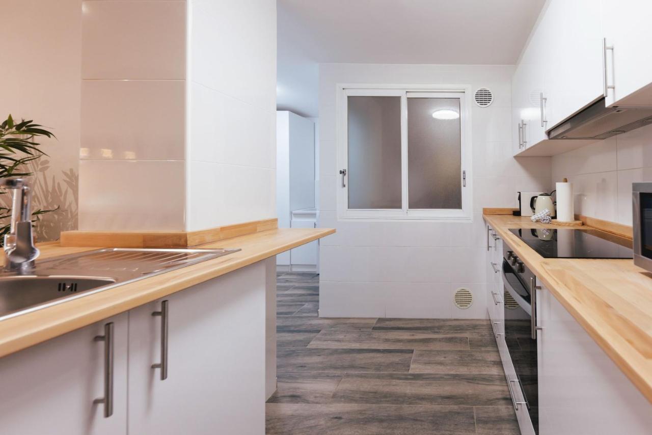 Bravissimo Pont De La Princesa, Comfortable 3-Bedroom Apartment Gerona Exterior foto